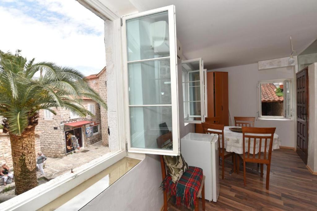 Michel Guest House Будва Екстериор снимка